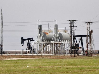 سوريا تخطط لإنشاء مصفاة نفط بطاقة 200 ألف برميل يومياً وزيادة واردات الغاز عبر دول الجوار